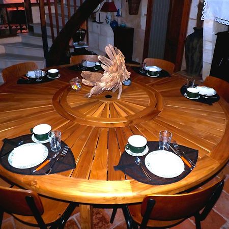 La Girondine Bed & Breakfast Galgon Bagian luar foto