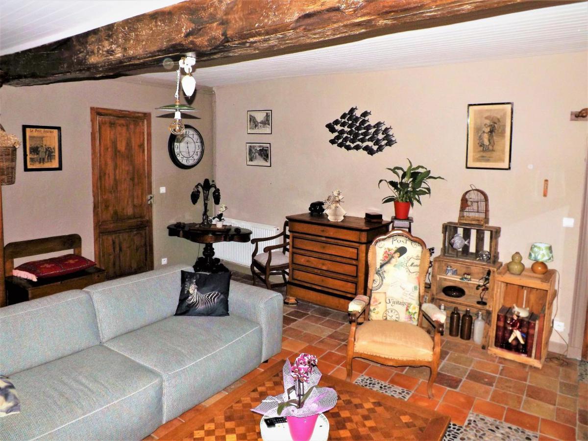 La Girondine Bed & Breakfast Galgon Bagian luar foto